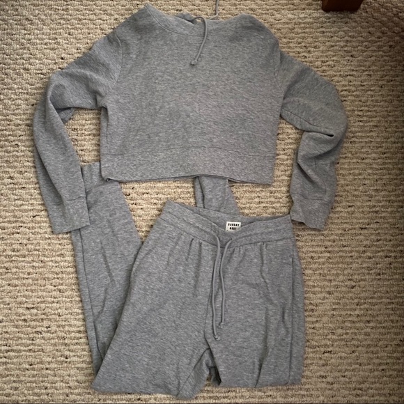 Sunday Best Tracksuit - Picture 1 of 4